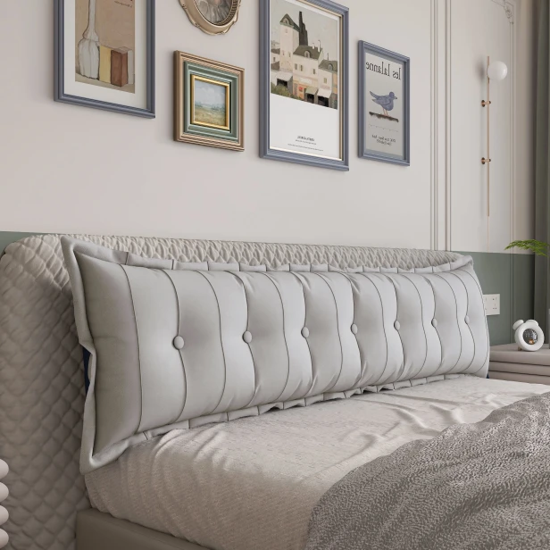 Rechteckiges Rückenstützkissen – Beige Baumwolle. Zur Platzierung auf einem Bett im Schlafzimmer..