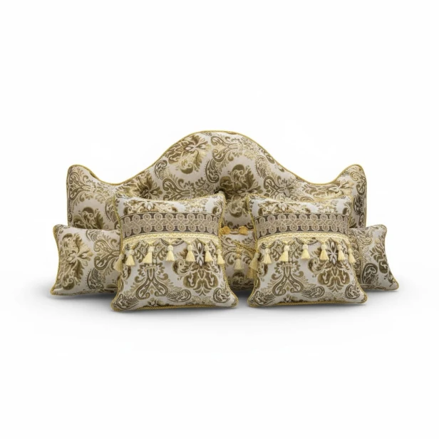 Königliches Set bequemer Kissen mit floralem Motiv in Gold.