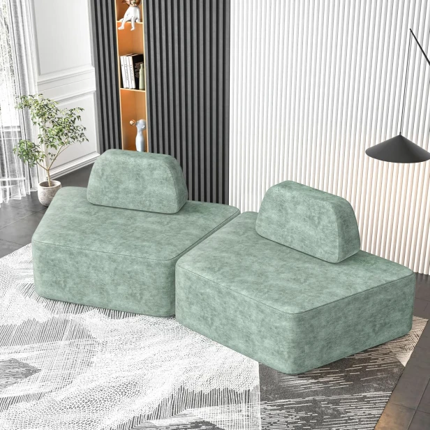 Doppeltes Set aus modularem, halbrundem Ecksofa, angeordnet im Wohnzimmer.