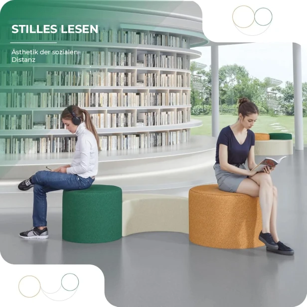 Infografik zur Bewerbung modularer Poufs (grün, orange, beige) als Möbel für ruhiges Lesen in einer modernen Bibliothek oder einem Wartezimmer.