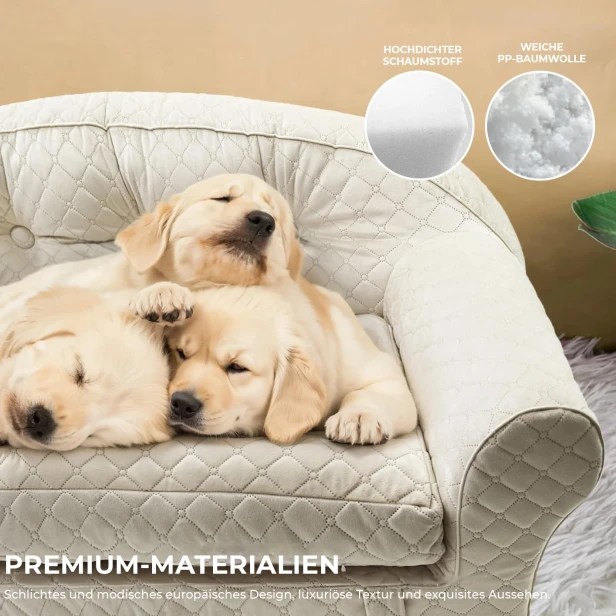 luxuriöses beiges Hundesofa (Bett) mit drei schlafenden Golden-Retriever-Welpen.
